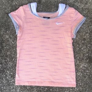 NIKE a girls size 6 shirt